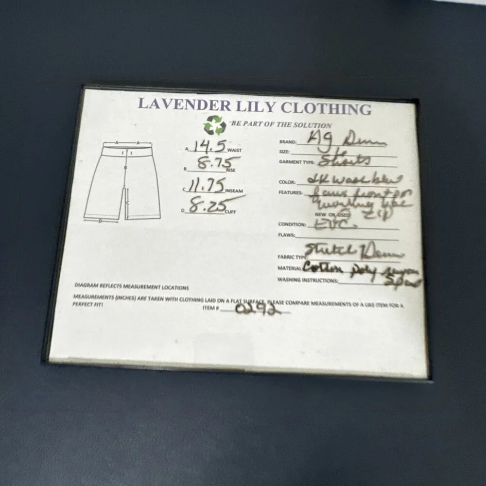 AG Denim Women's 6 Stretch Denim Shorts Blue‎ EUC